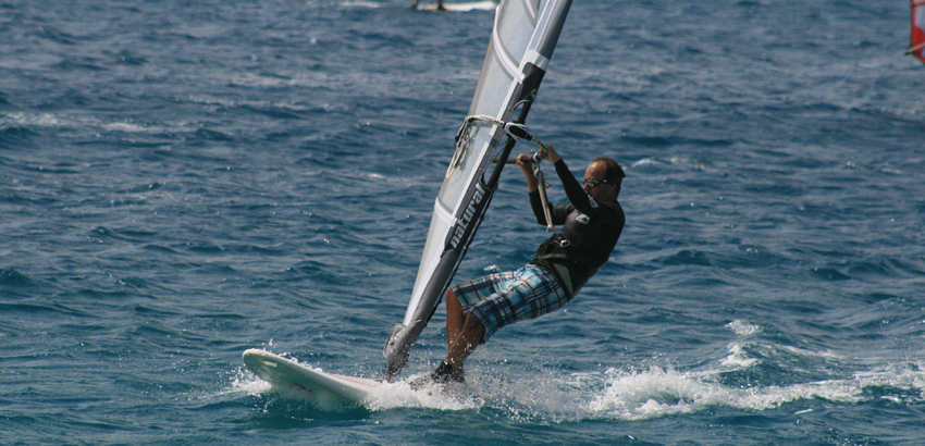 windsurfing